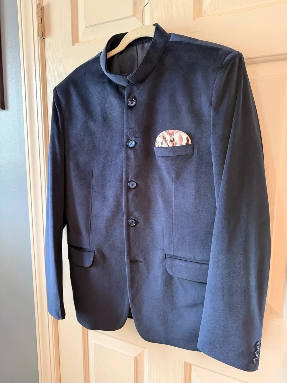 Navy Velvet Mandarin-Collar Blazer with Pocket Square